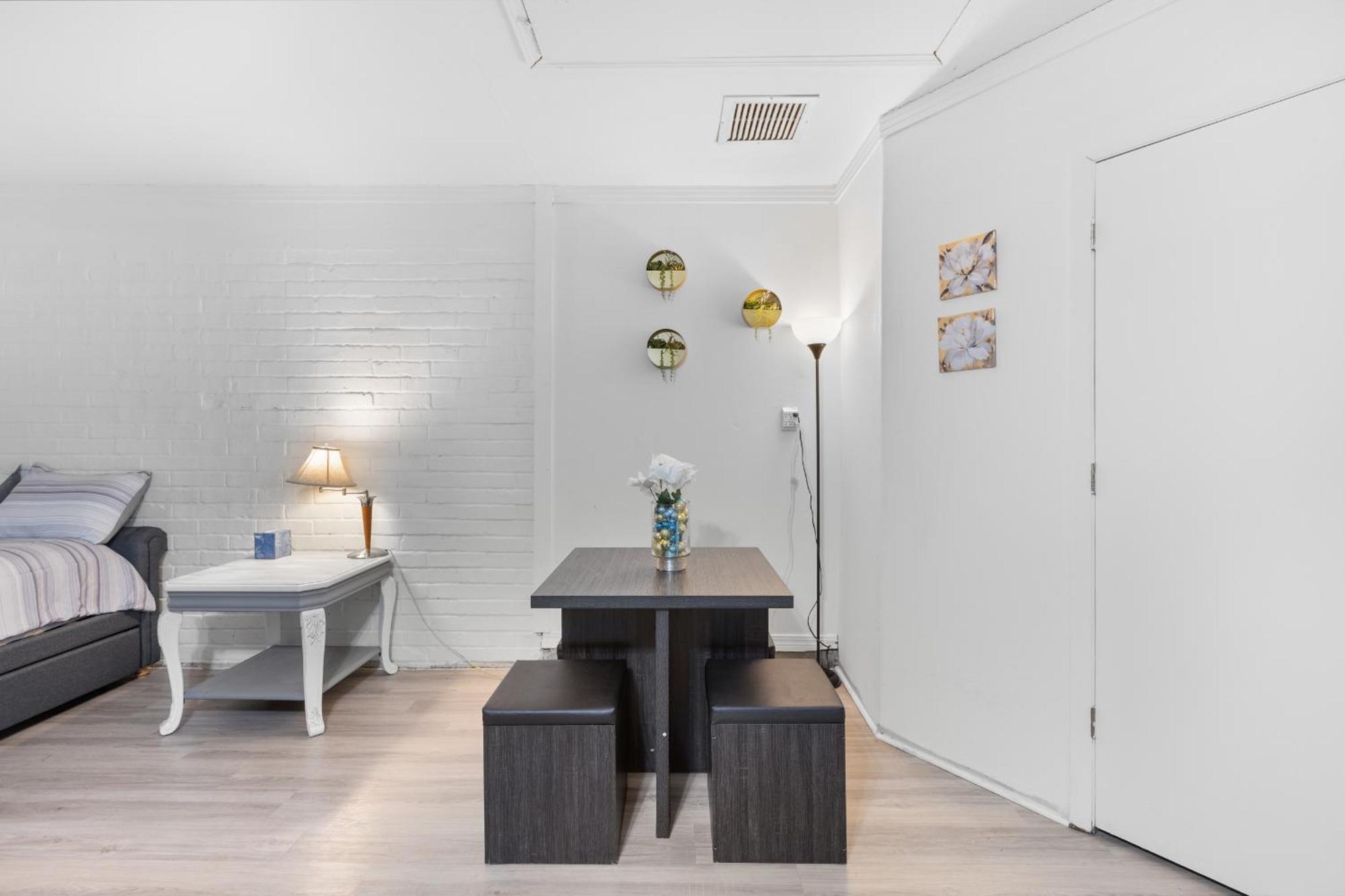 Pet Friendly Large Studio With Free Wi-Fi In Great Location! Orange Park Exteriör bild